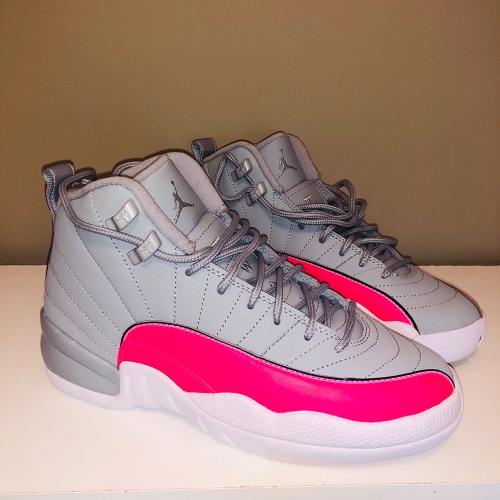 Air Jordan Girls Retro 12